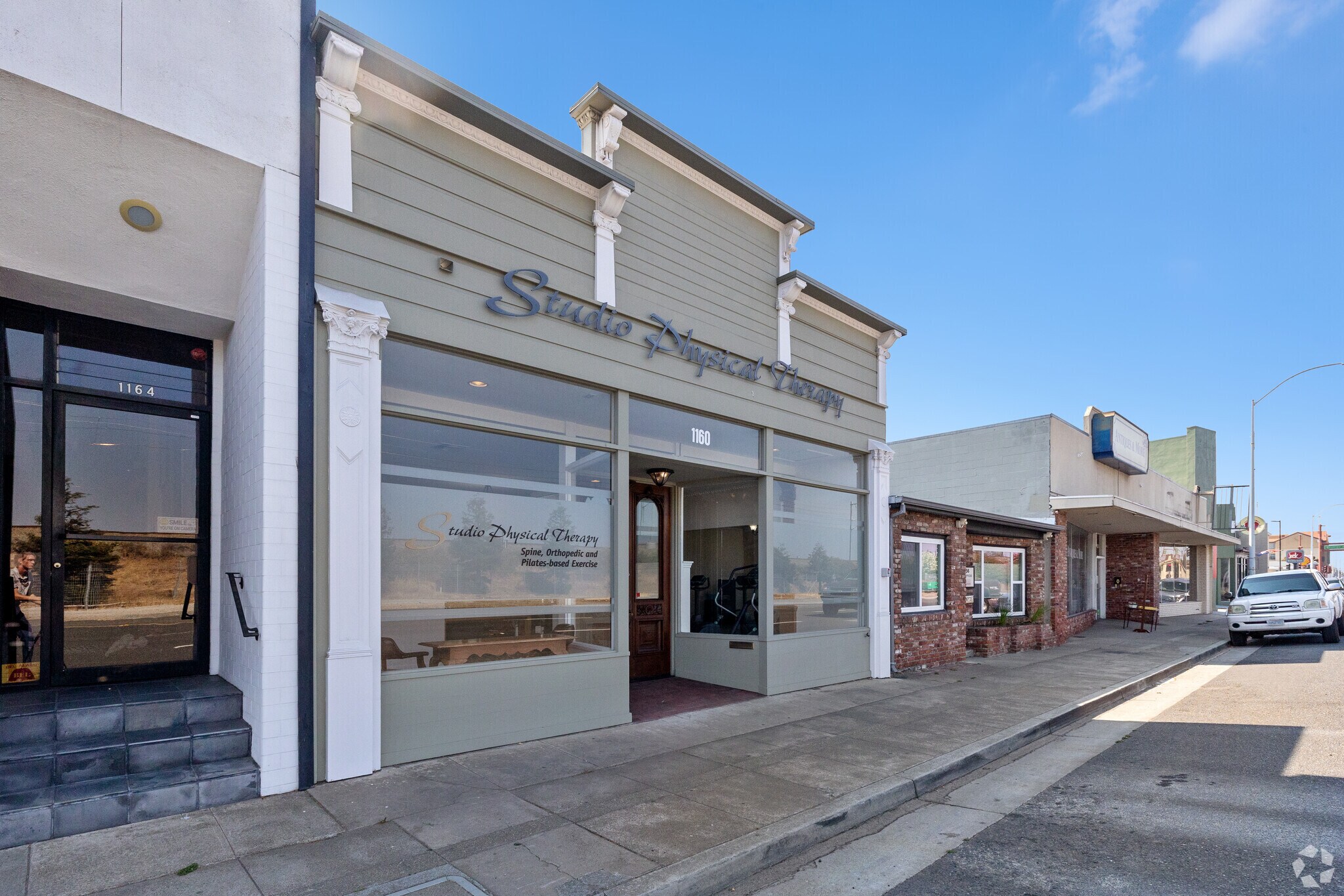 1160 El Camino Real, San Carlos, CA à vendre Photo principale– Image 1 sur 40