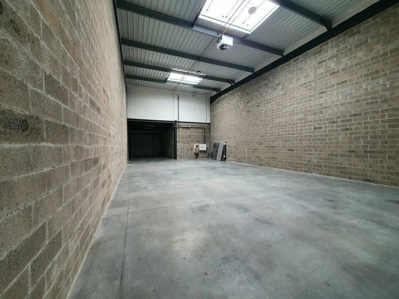 Local d'activités dans Bondoufle à vendre - Photo intérieure – Image 2 sur 5