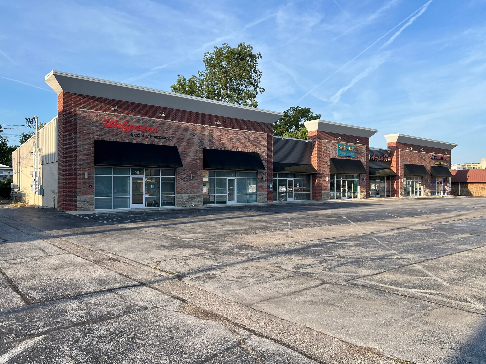 1500 E Sunshine St, Springfield, MO à vendre Photo de l’immeuble– Image 1 sur 4