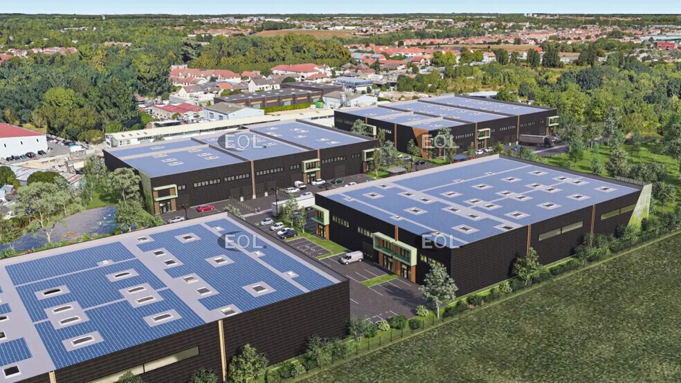 Local d’activités dans La Queue-en-Brie à louer - Photo de l’immeuble – Image 2 sur 3