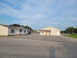 Plus de détails pour 2013 State St, Washington, IN - Local d'activités à louer