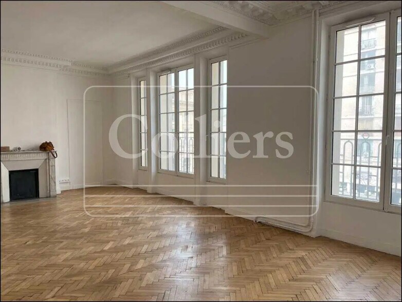 Bureau dans Marseille à louer - Photo de l’immeuble – Image 2 sur 17