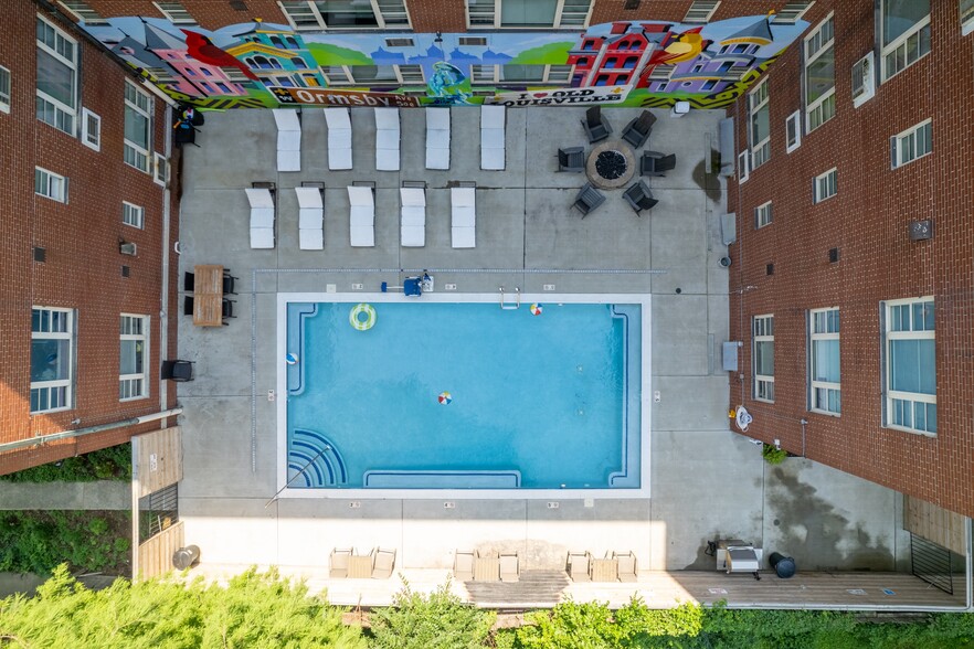 512 W Ormsby Ave, Louisville, KY à vendre - Photo de l’immeuble – Image 3 sur 50