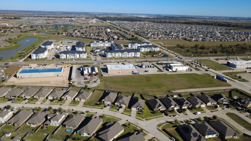 23059 Clay Rd, Katy, TX à vendre - Aérien – Image 1 sur 3