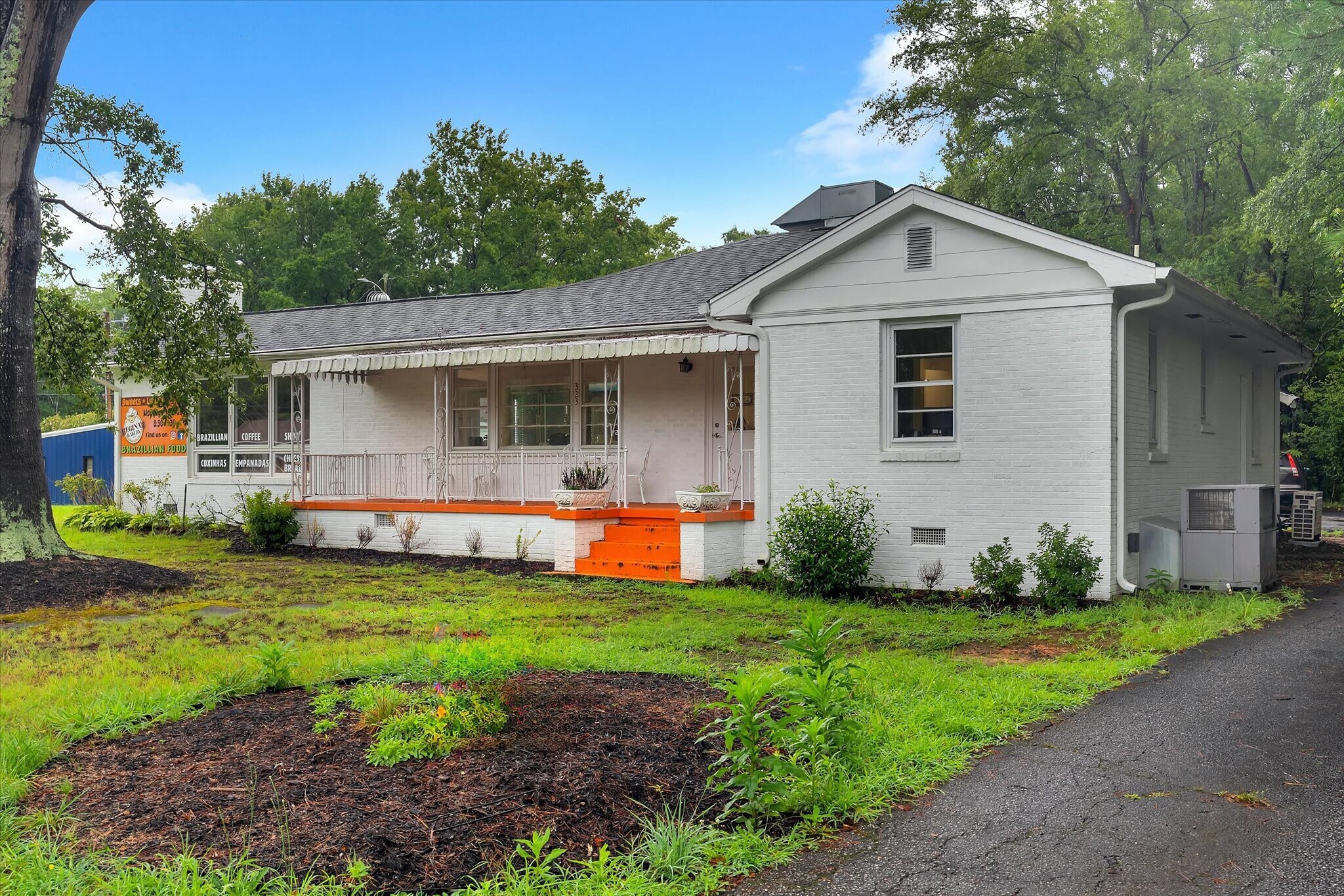 323 W Georgia Rd, Simpsonville, SC à louer Photo principale– Image 1 sur 29