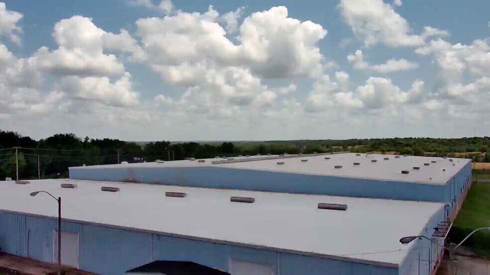 400 N Harvey St, Seminole, OK à louer - Photo de l’immeuble – Image 3 sur 54