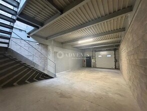 Local d’activités dans Neuilly-Plaisance à louer Photo intérieure– Image 2 sur 4