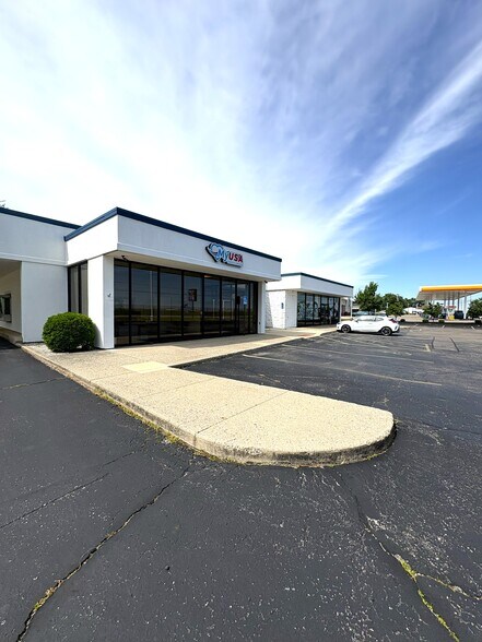 536-544 W National Rd, Vandalia, OH à louer - Photo de l’immeuble – Image 2 sur 9