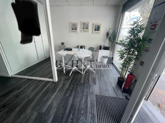 Bureau dans Vincennes à vendre - Photo intérieure – Image 2 sur 6
