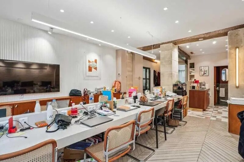 13 Rue De Laborde, Paris à louer - Photo de l’immeuble – Image 3 sur 15