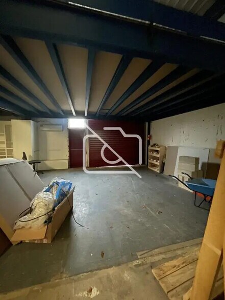 Industriel/Logistique dans Magny-les-Hameaux à vendre - Photo intérieure – Image 2 sur 8