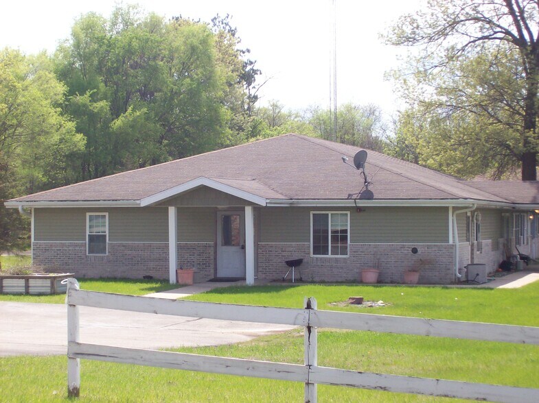 497 Lake St, Montello, WI à vendre - Photo de l’immeuble – Image 3 sur 61