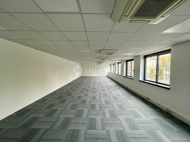 205 Avenue Georges Clemenceau, Nanterre à louer - Photo intérieure – Image 3 sur 8