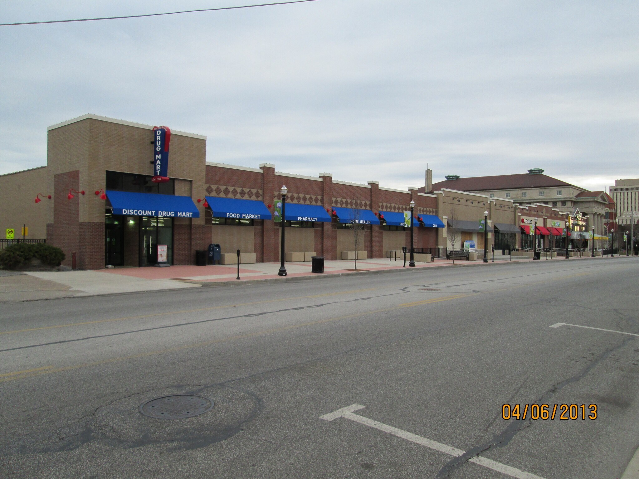 15314-15412 Detroit Ave, Lakewood, OH à louer Photo de l’immeuble– Image 1 sur 2