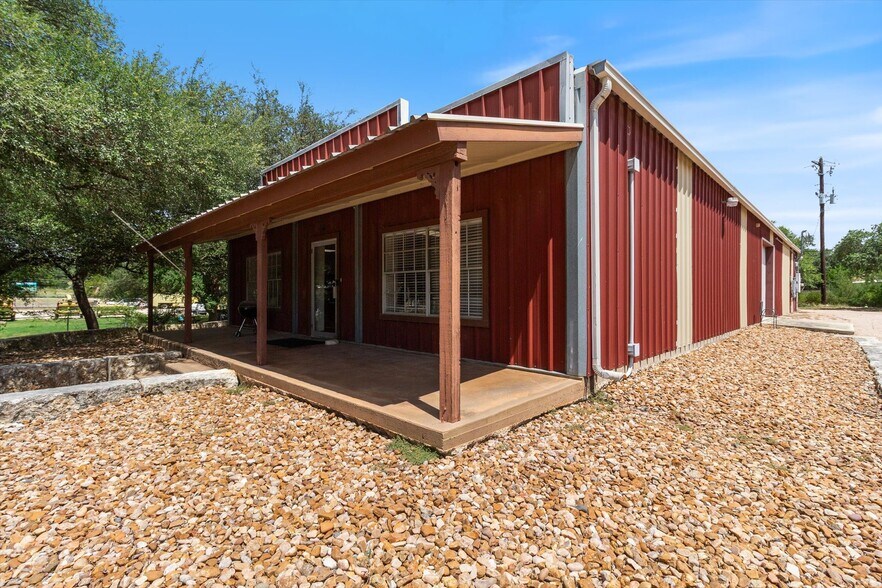 2108 Ranch Road 12, San Marcos, TX à vendre - Photo de l’immeuble – Image 2 sur 32