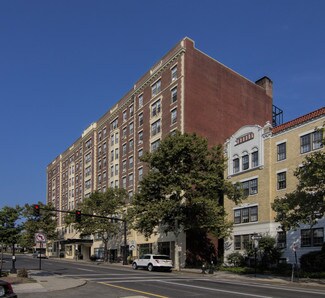 Plus de détails pour 1284 Beacon St, Brookline, MA - Local commercial à louer