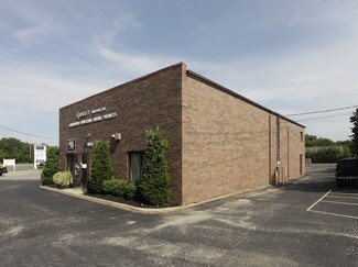 Plus de détails pour 4835 Veterans Memorial Hwy, Holbrook, NY - Industriel/Logistique à louer
