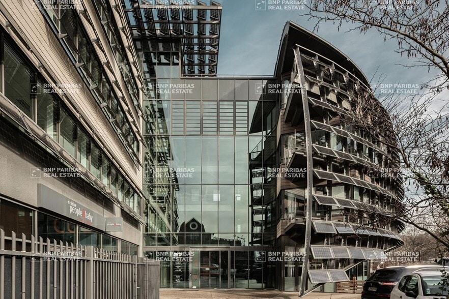27 Rue Joannès Carret, Lyon à vendre - Photo de l’immeuble – Image 3 sur 40