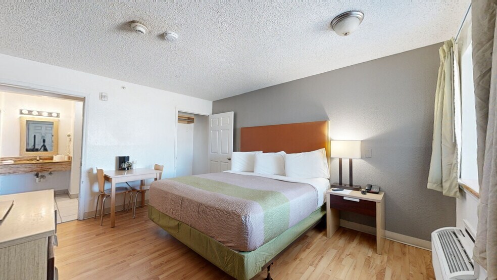 Studio 6/Motel 6 Corpus Christi North portefeuille de 2 biens à vendre sur LoopNet.fr - Numérisation 3D Matterport – Image 3 sur 26