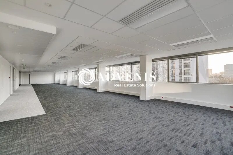 Bureau dans Ivry-sur-Seine à louer Photo de l’immeuble– Image 1 sur 1