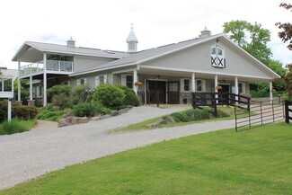Plus de détails pour 19940 Mccowan Rd, Mount Albert, ON - Spécialisé à vendre