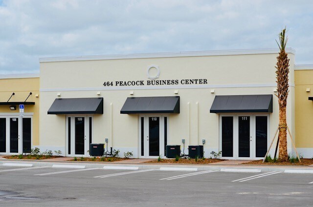 460 NW Stadium Blvd, Port Saint Lucie, FL à louer - Photo de l’immeuble – Image 2 sur 11