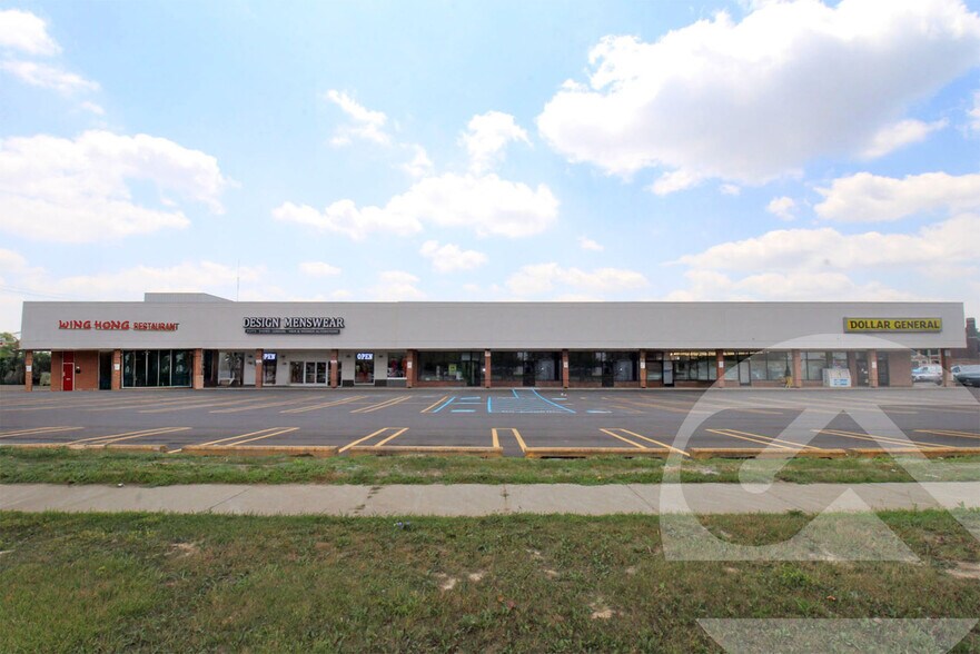 18203-18235 W 10 Mile Rd, Southfield, MI à louer - Photo de l’immeuble – Image 1 sur 2