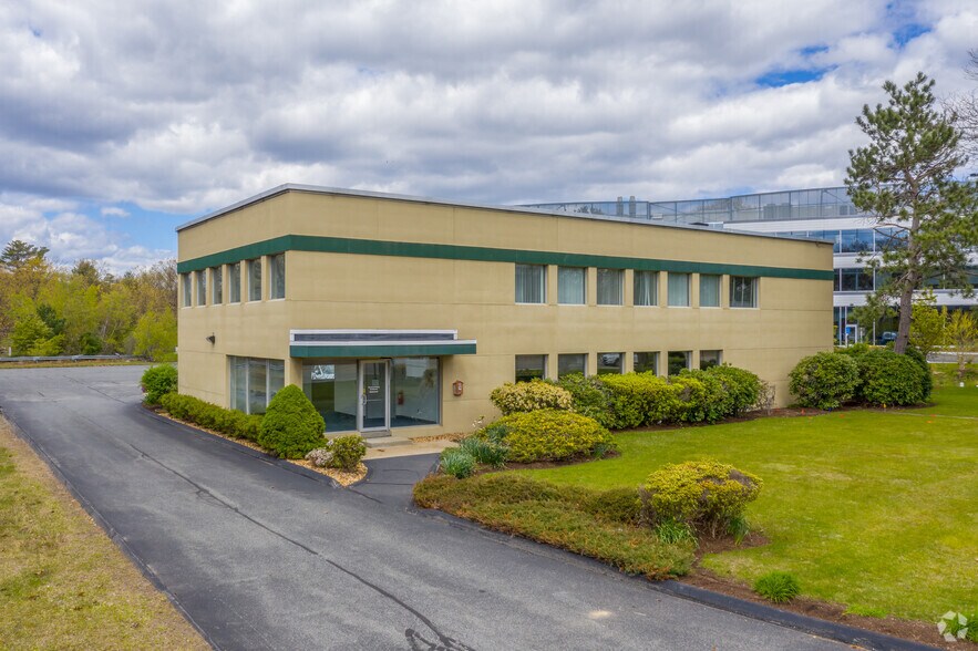 1085 Worcester St, Natick, MA à louer - Photo principale – Image 1 sur 6
