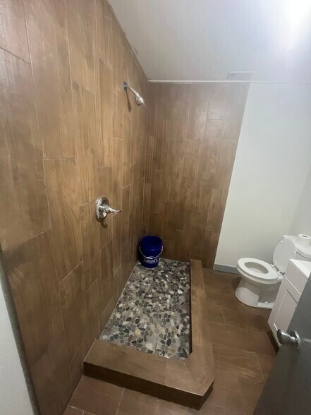 5797 Lake Winona Rd, De Leon Springs, FL à louer - Photo de l’immeuble – Image 3 sur 6