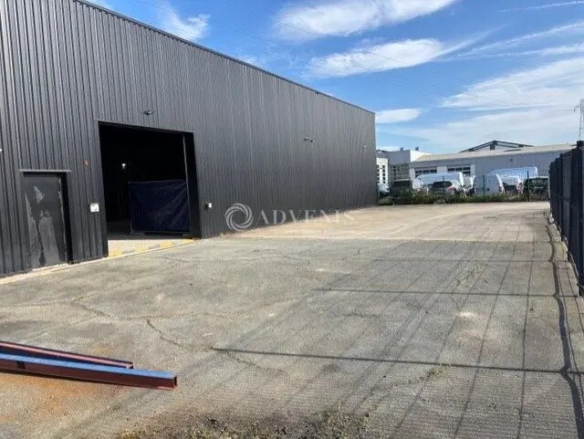 Industriel/Logistique dans Le Mans à louer - Photo de l’immeuble – Image 3 sur 4
