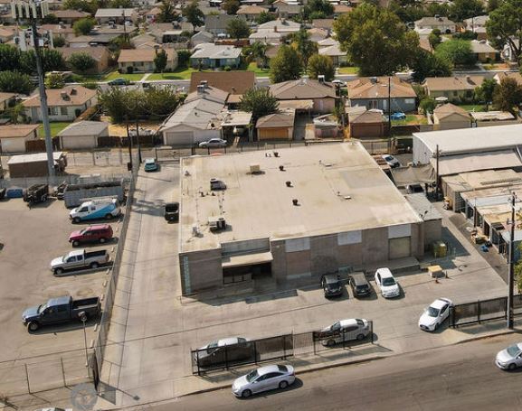 117 V St, Bakersfield, CA à louer - Photo de l’immeuble – Image 3 sur 20