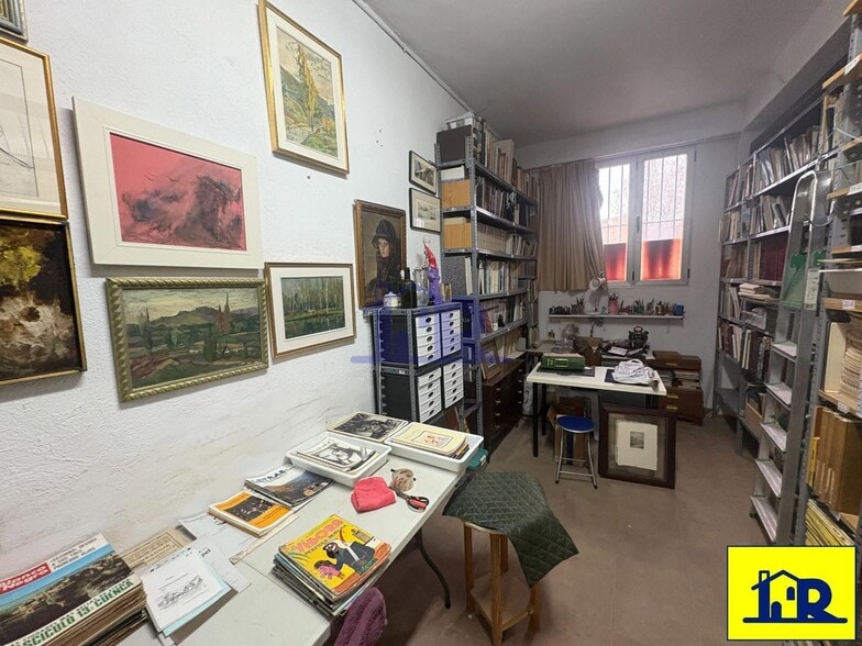 Immeuble residentiel dans Cuenca, Cuenca à vendre - Photo intérieure – Image 3 sur 5