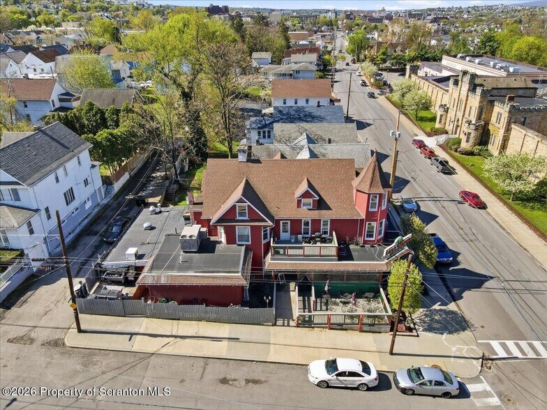 1392 N Washington Ave, Scranton, PA à vendre - Photo de l’immeuble – Image 3 sur 21