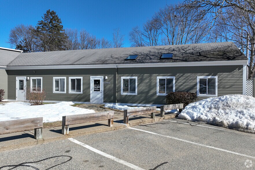 205 Willow St, South Hamilton, MA à louer - Photo de l’immeuble – Image 2 sur 5