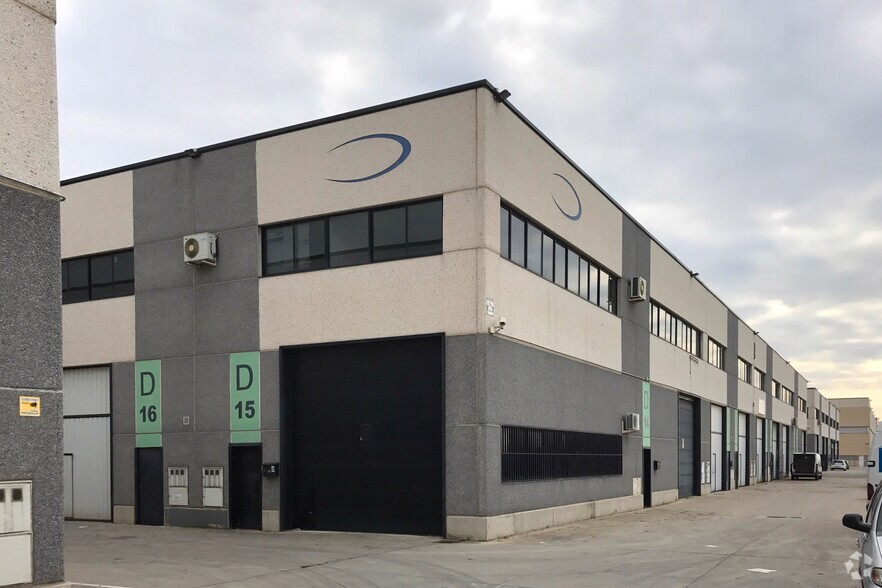 Carretera Ajalvir, 1, Alcalá de Henares, Madrid à vendre - Photo de l’immeuble – Image 3 sur 4