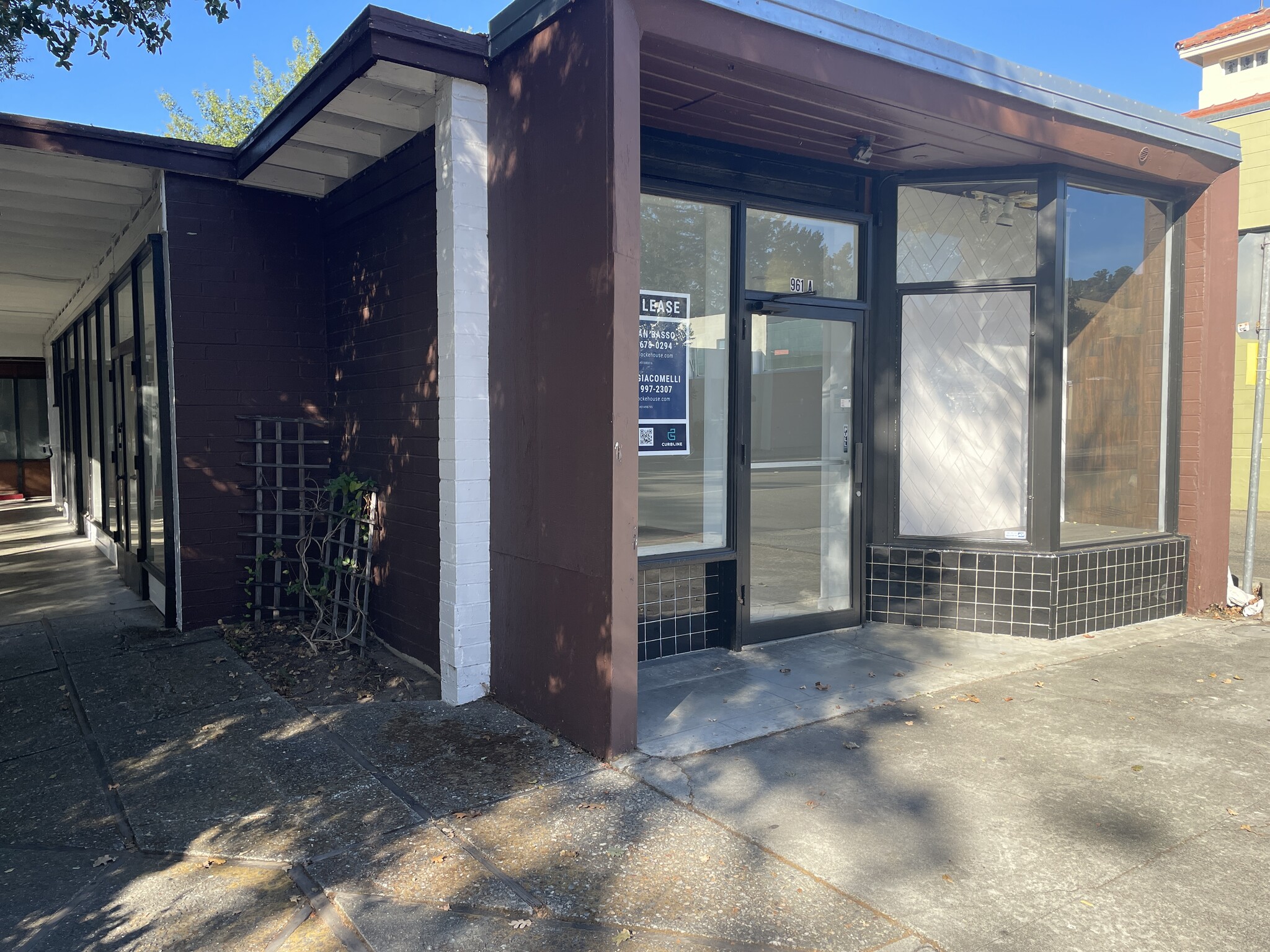 3533-3547 Mt. Diablo Blvd, Lafayette, CA à louer Photo de l’immeuble– Image 1 sur 7
