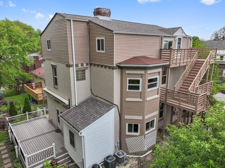 2101 Lonsdale St, Pittsburgh, PA à vendre - Photo de l’immeuble – Image 2 sur 54