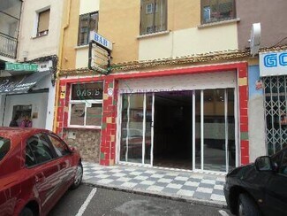 Plus de détails pour Local commercial à louer