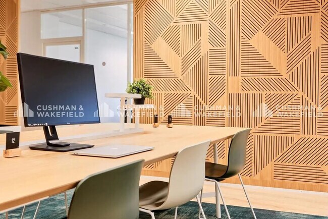 Plus de détails pour 42 Bis Rue Guynemer, Issy-les-Moulineaux - Coworking à louer