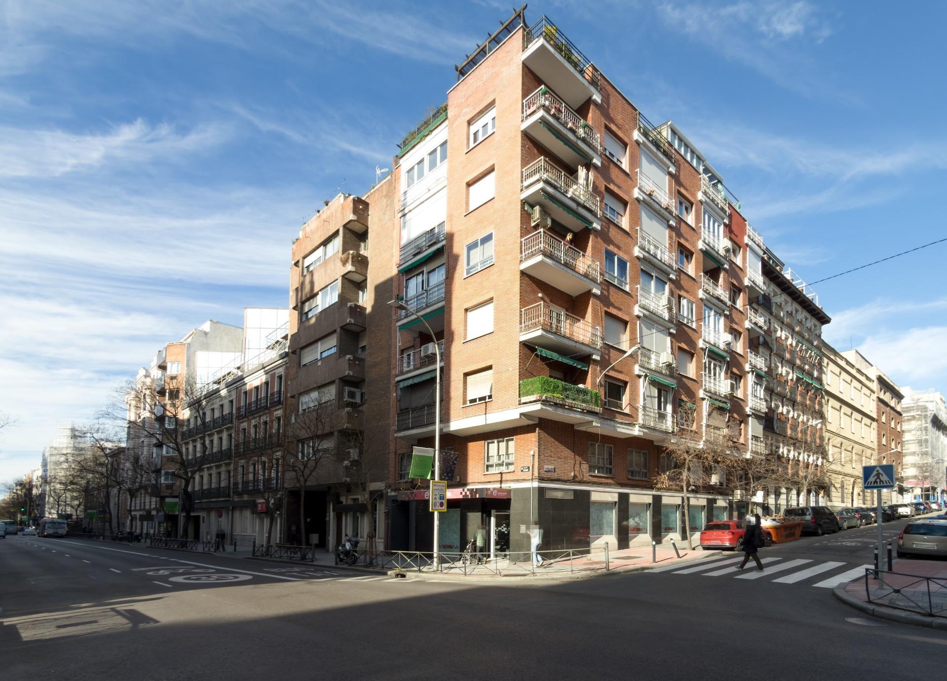 Bureau dans Madrid, Madrid à louer Photo de l’immeuble– Image 1 sur 10