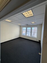 238 Main St, Hackensack, NJ à louer Photo intérieure– Image 1 sur 11