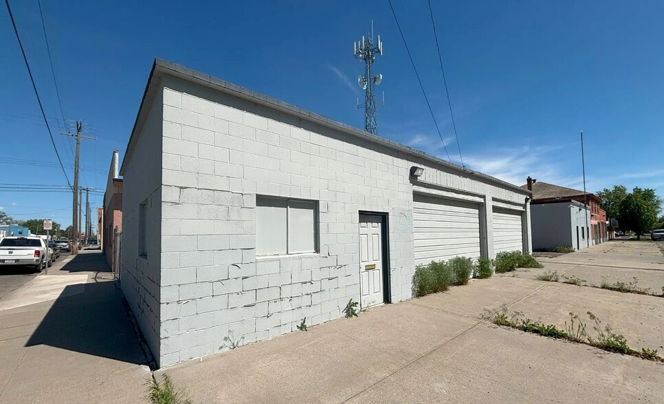402 Idaho St, Gooding, ID à vendre - Photo de l’immeuble – Image 2 sur 7