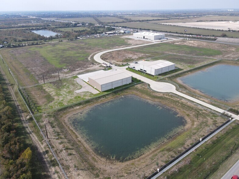 I-10 East & Sjolander Rd, Baytown, TX à vendre - Aérien – Image 2 sur 2