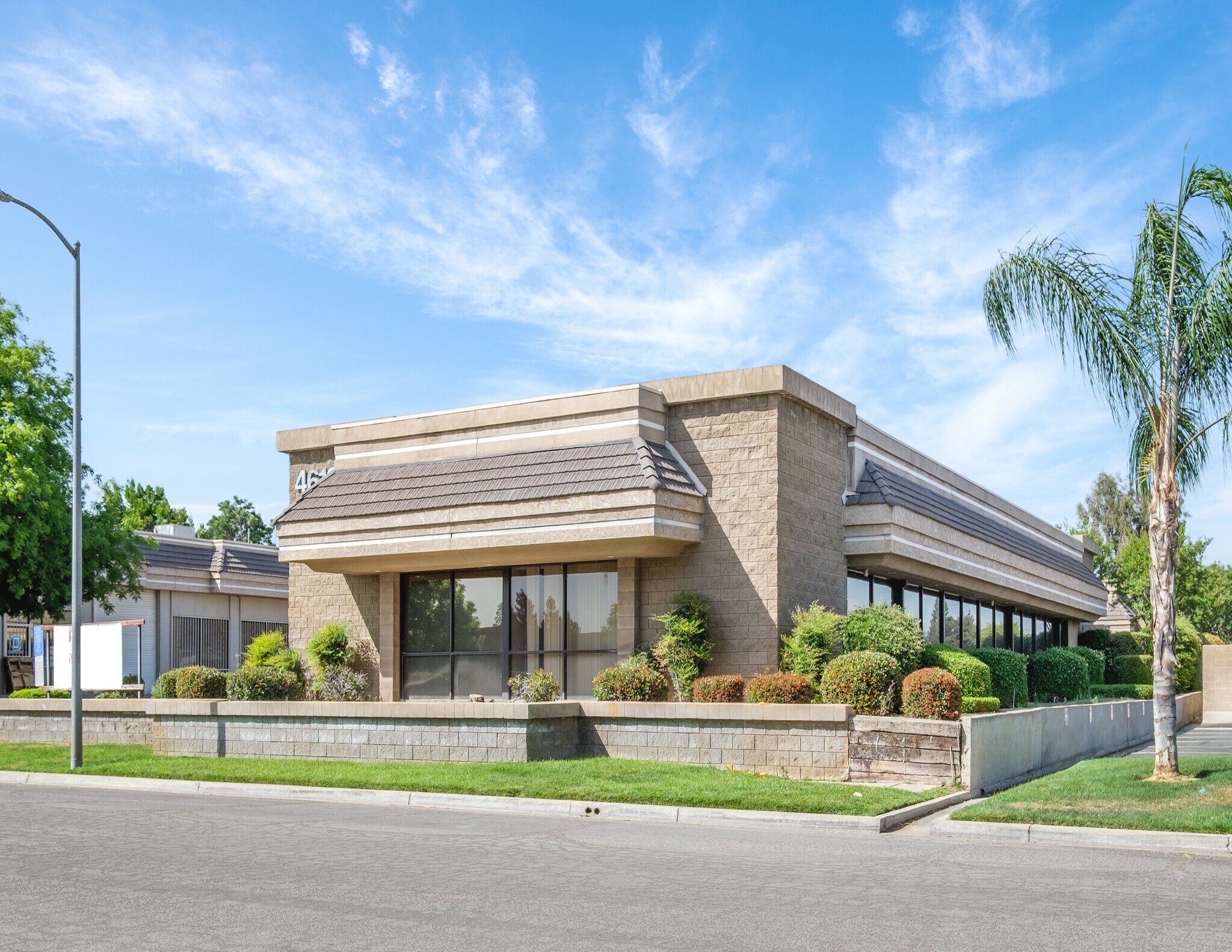 4610 W Jacquelyn Ave, Fresno, CA à vendre Photo de l’immeuble– Image 1 sur 5