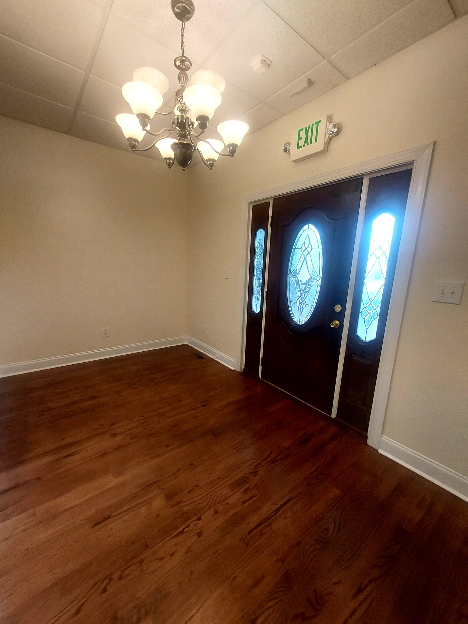 2306 11th St, Tuscaloosa, AL à louer Photo intérieure– Image 1 sur 8