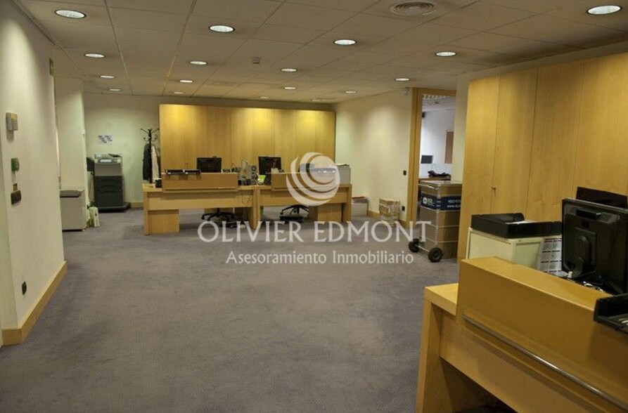 Bureau dans Madrid, Madrid à louer - Photo principale – Image 1 sur 2