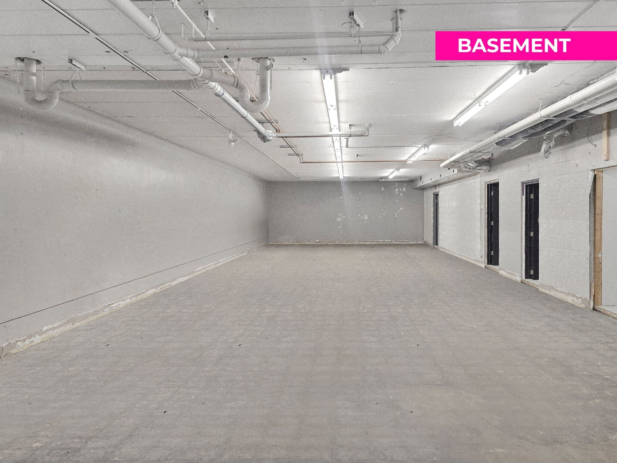 10762 82nd Ave NW, Edmonton, AB à louer Photo intérieure– Image 1 sur 2