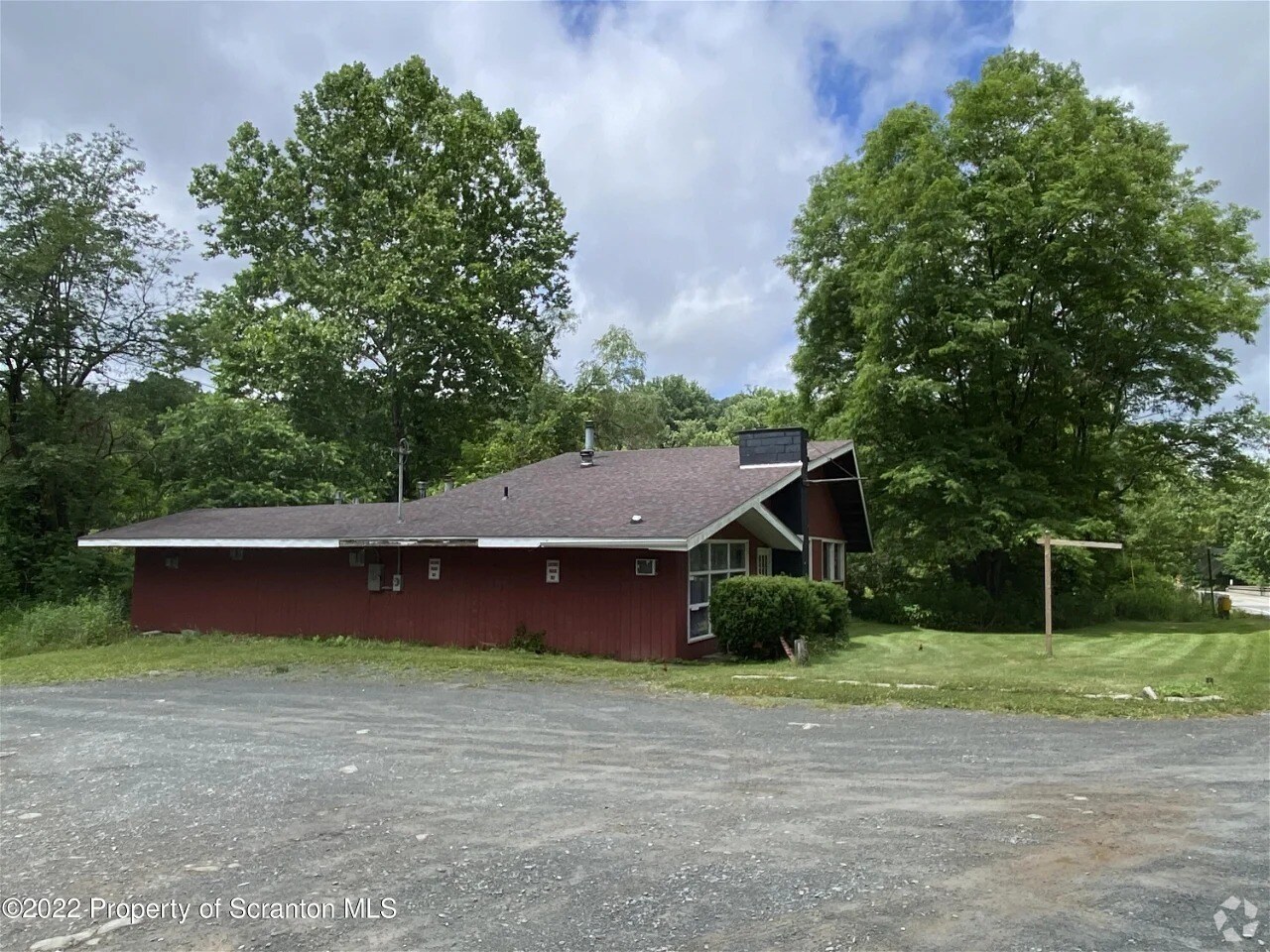 2049 US-6 E, Factoryville, PA à vendre Photo principale– Image 1 sur 2