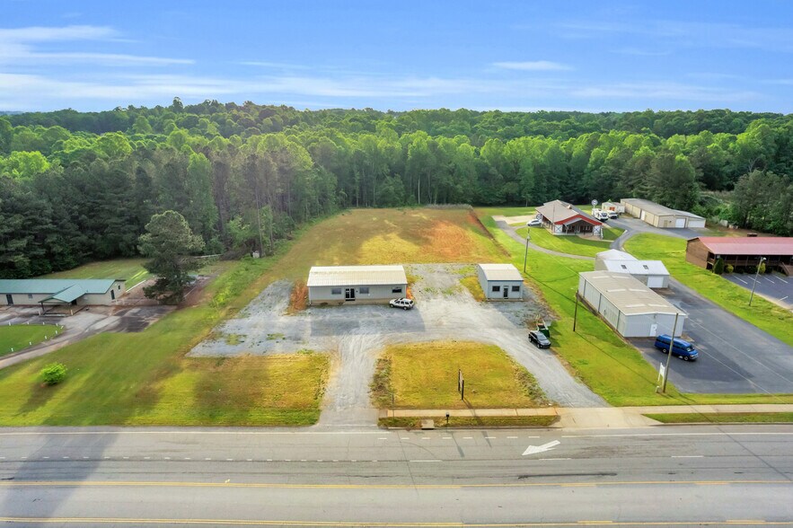 7440 Highway 9 portefeuille de 2 biens à vendre sur LoopNet.fr - Aérien – Image 1 sur 11