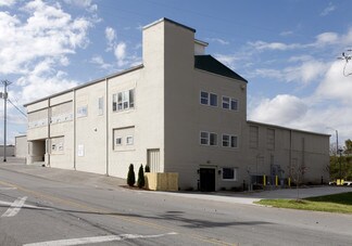 Plus de détails pour 714 W Main St, Murfreesboro, TN - Industriel/Logistique à louer